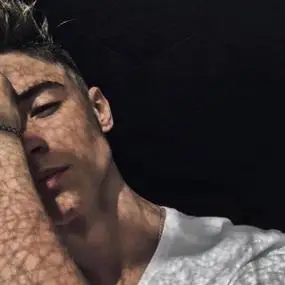 6686体育app钻石作者Lennox