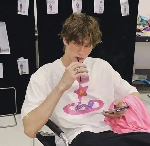 6686体育app高级作者花落半歌