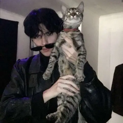 6686体育app海外作者Uriah