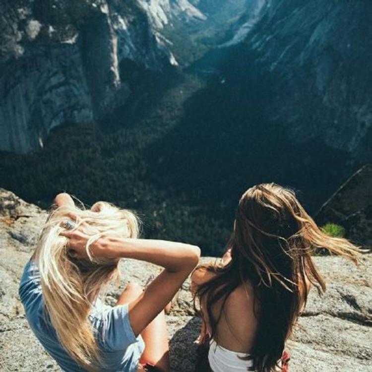 Lâu Đài Mặt Trăng