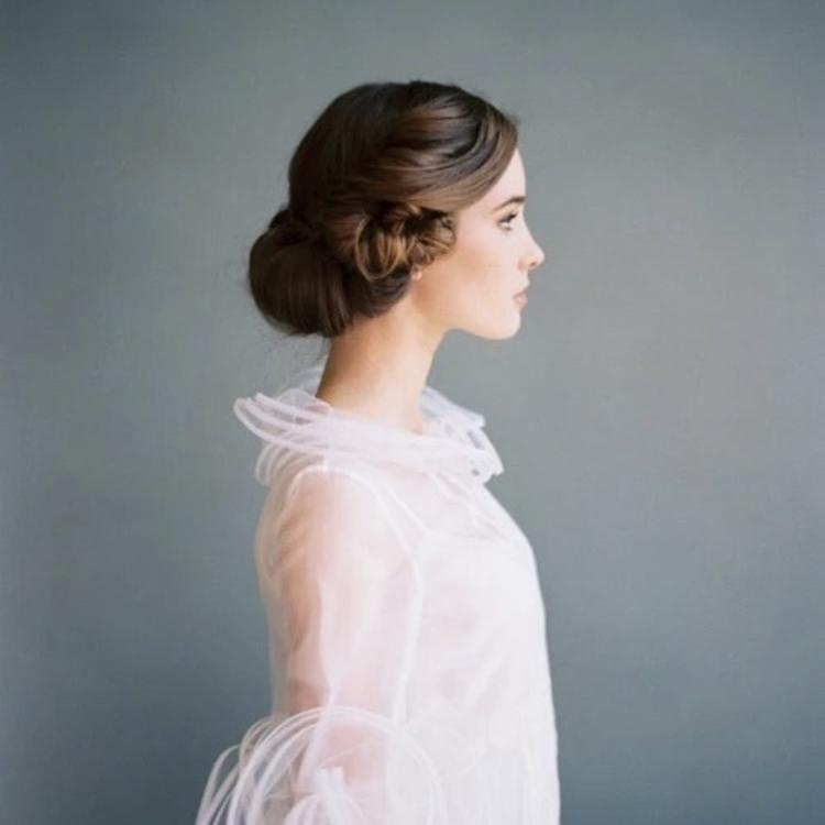 Cô gái khoai tây chiên mềm mại