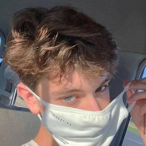 cô gái bạch đậu khấu