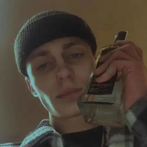 Bị ám ảnh bởi những vở kịch cũ