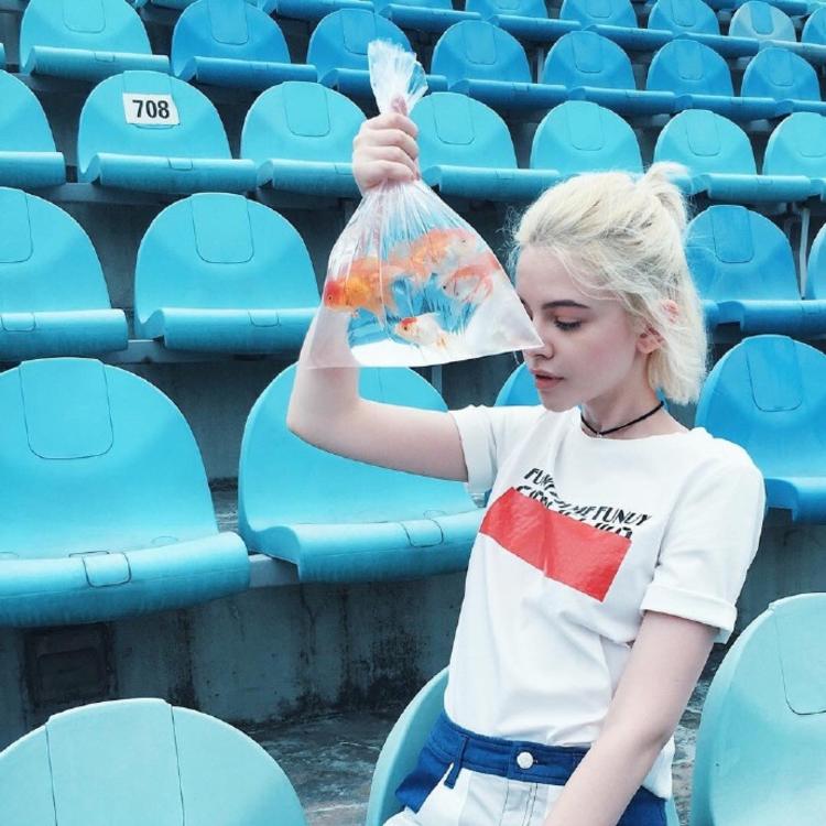 Tay súng mặt lạnh lùng