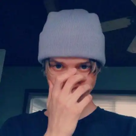 Uống rượu một mình dưới trăng