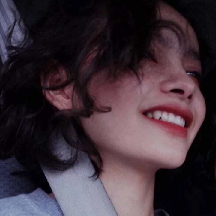 Tóc đuôi ngựa đôi