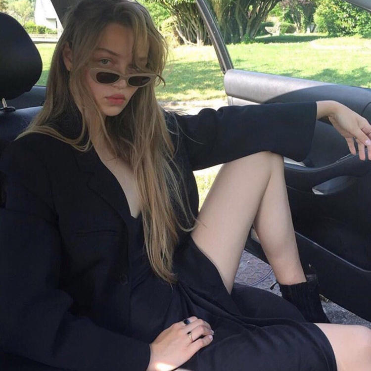 Một vài ly rượu