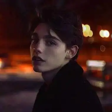 Mây trong và sương mù nhẹ