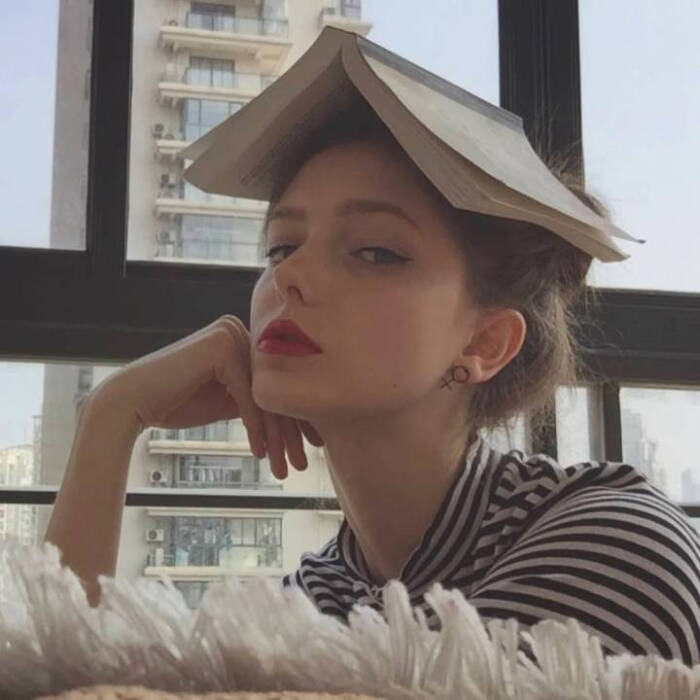 bọ chét trên lưng ngựa