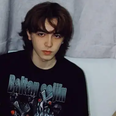 6686体育app铜牌作者Lucy