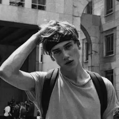 6686体育app银牌作者Imani